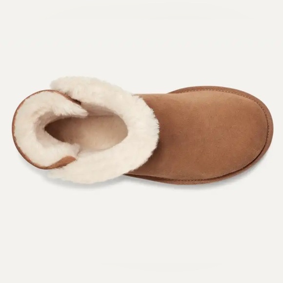 Uggs booties 6.5 - Picture 5 of 6